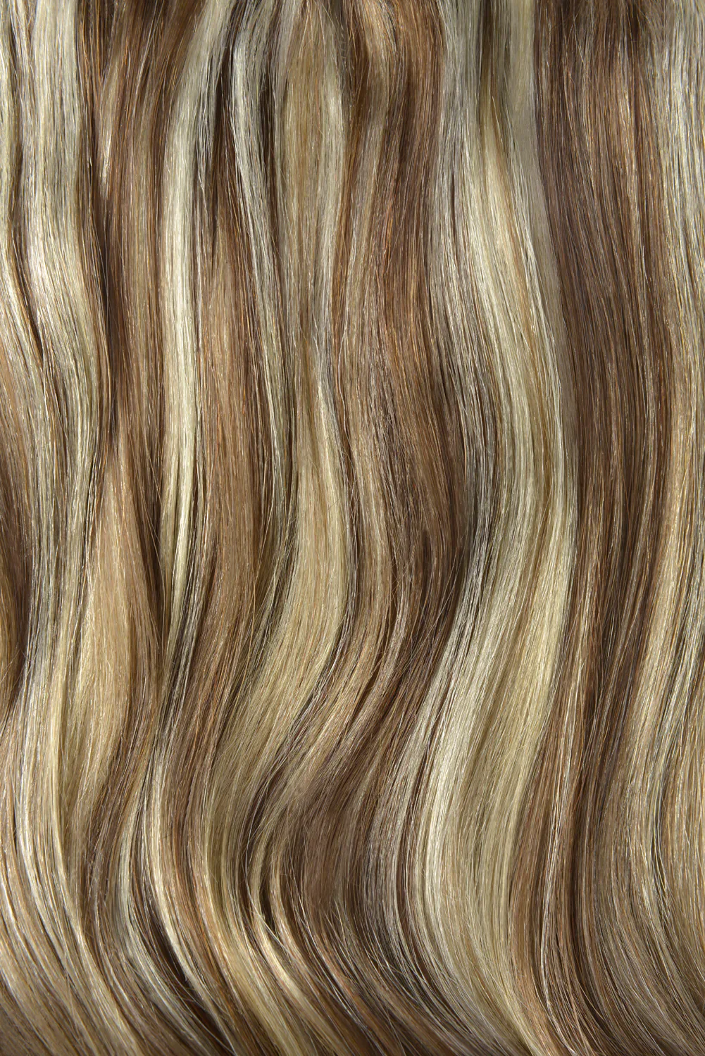 Dirty Blonde (#9/613) Remy Royale Double Drawn Weave Extensions - Image 4