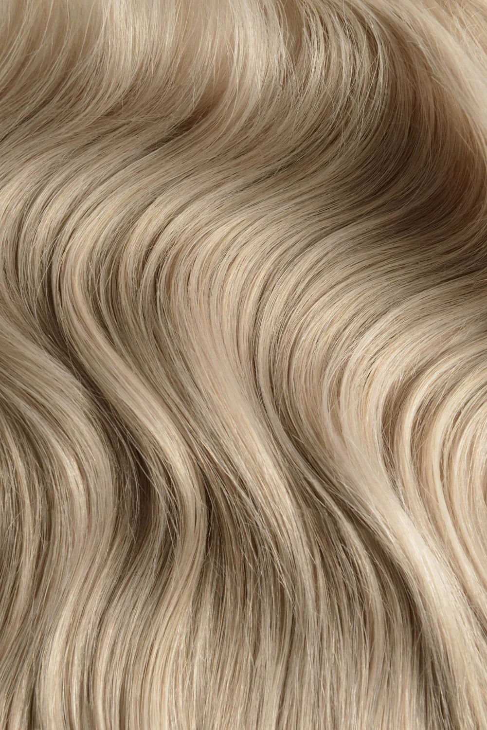 Silver Sand (#SS) Remy Royale Double Drawn Weave Extensions - Image 3